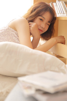 和18歲女兒做愛